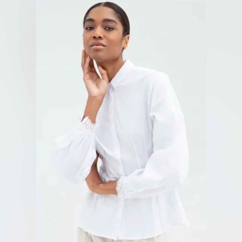 FRACOMINA White Button Up Blouse